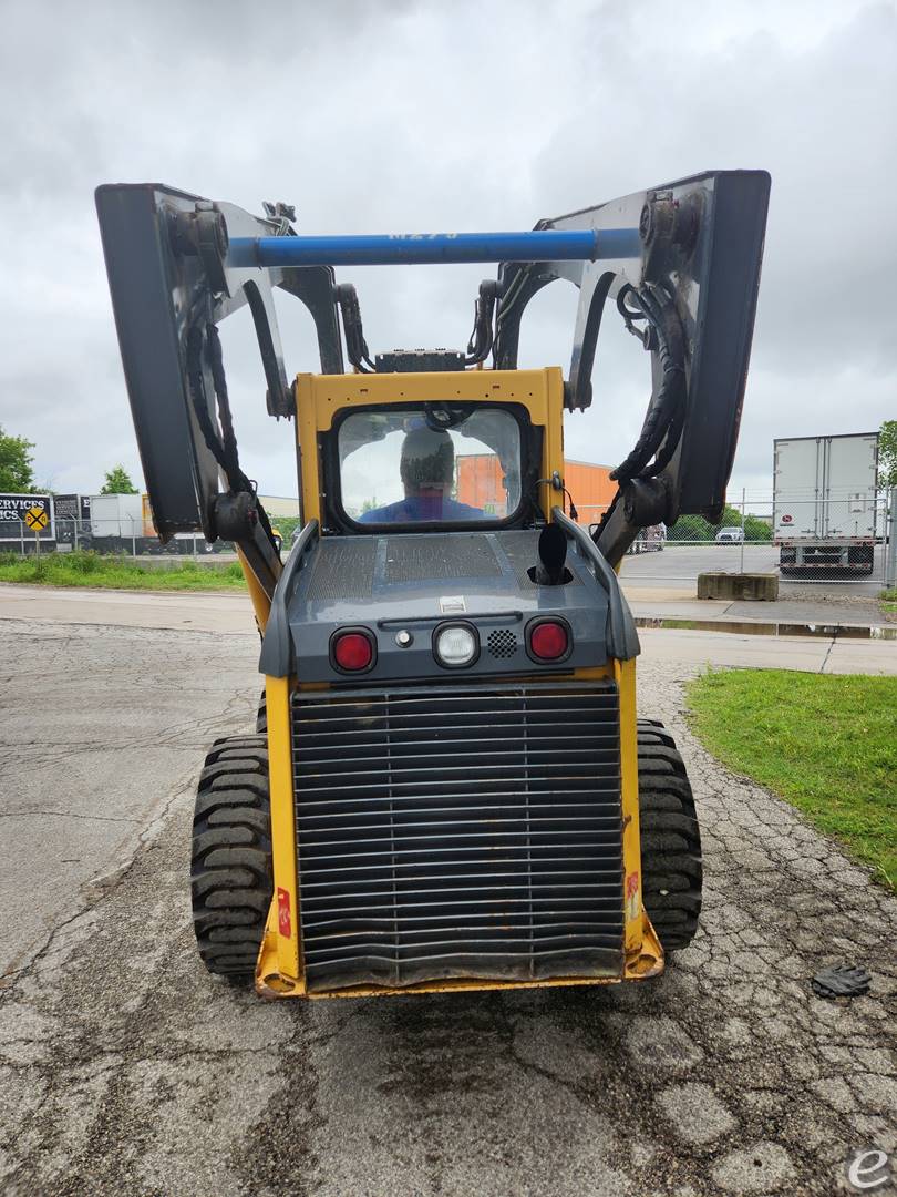 2012 John Deere JD318D