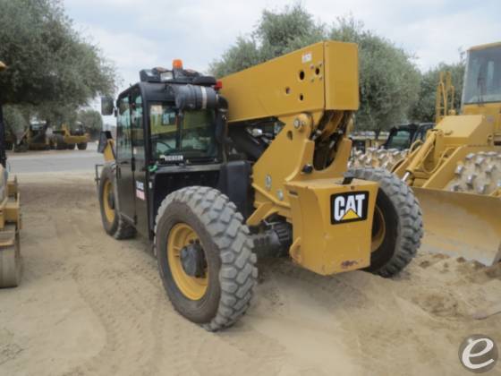 2015 Cat TL943C