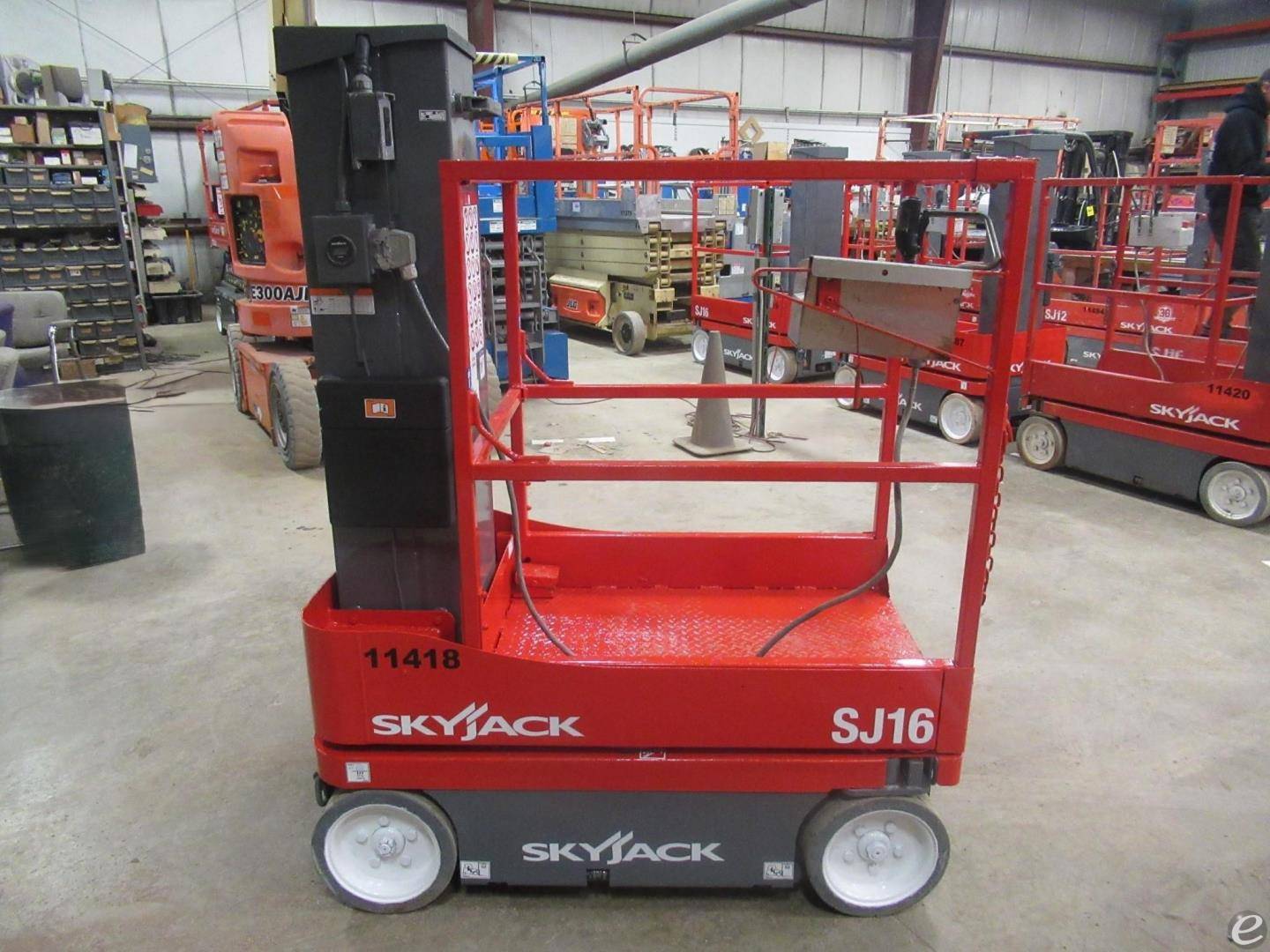 2017 Skyjack SJ16