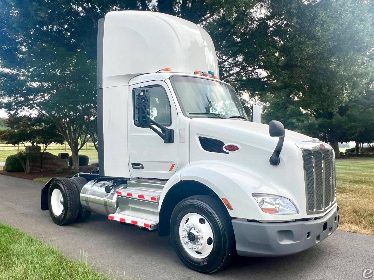 2022 Peterbilt 579