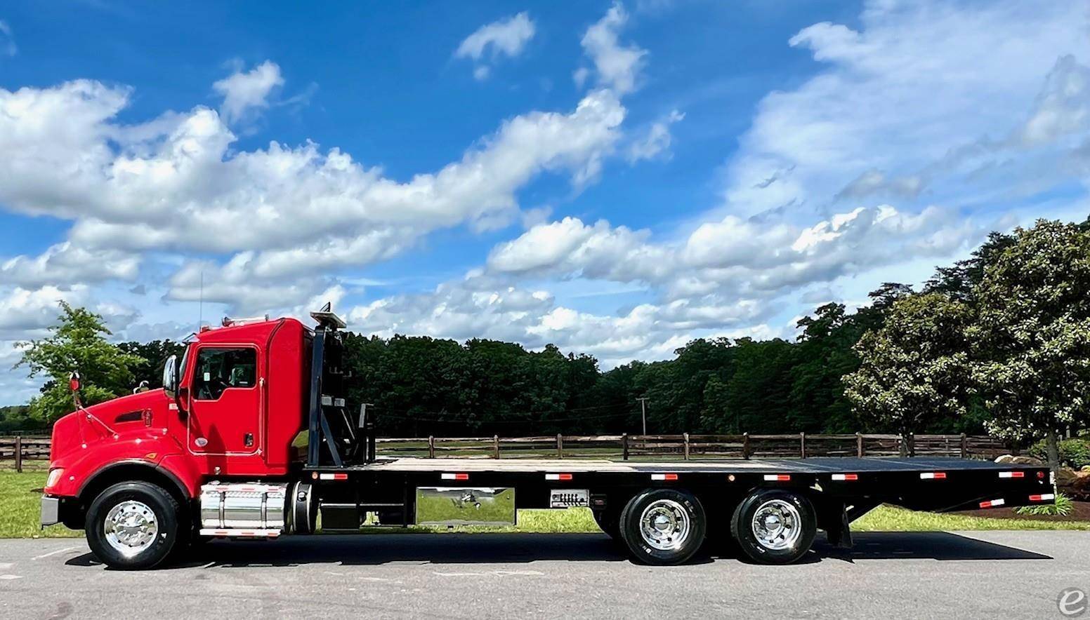 2015 Kenworth T440