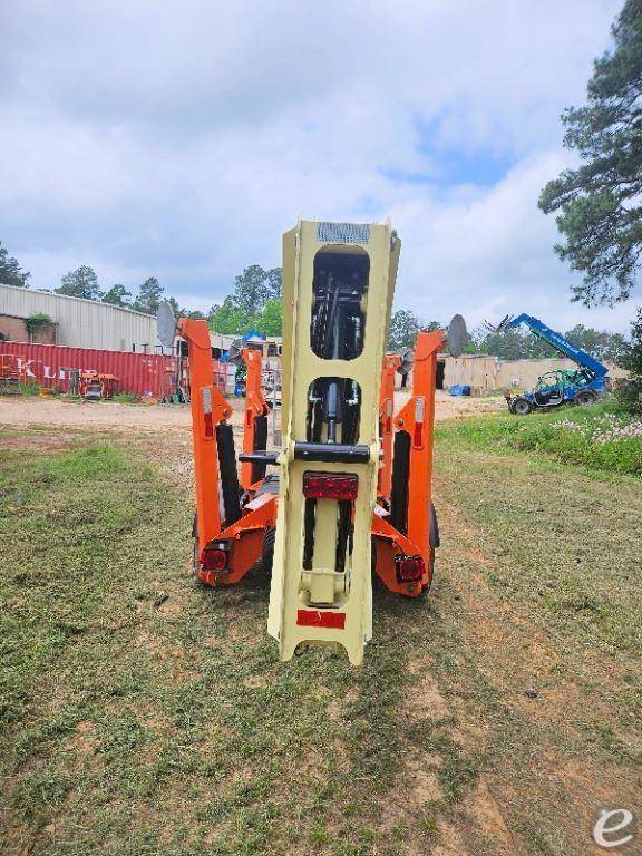 2018 JLG T500J