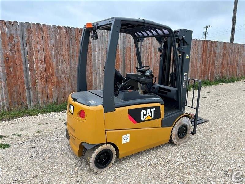 2010 Cat EP5000