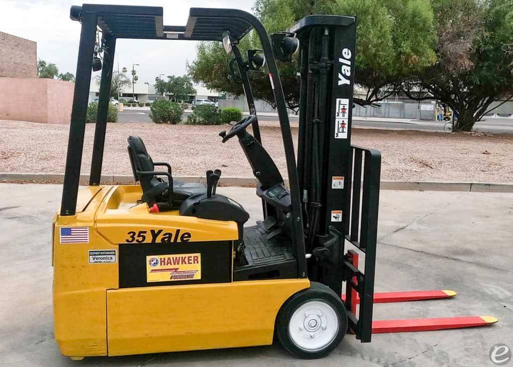 2001 Yale ERP030TGN36TE062 Forklift...