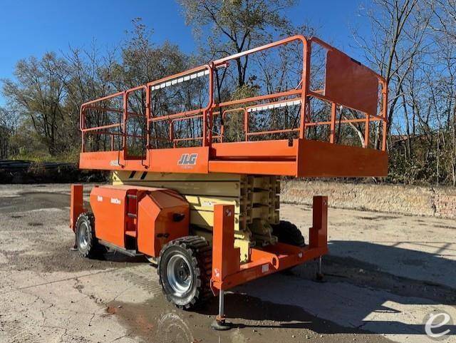 2015 JLG 3394RT