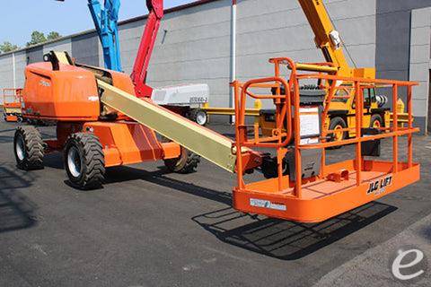 2017 JLG 400S