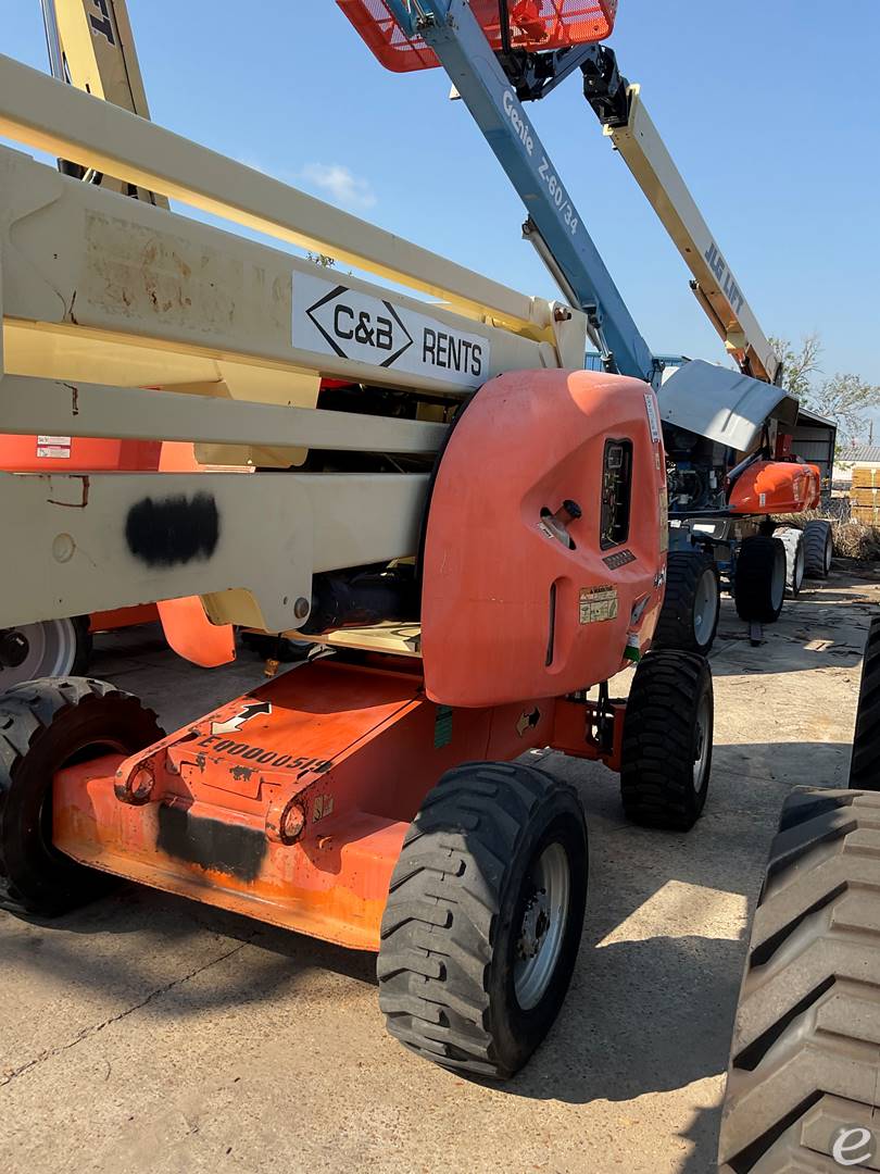 2010 JLG 450AJ