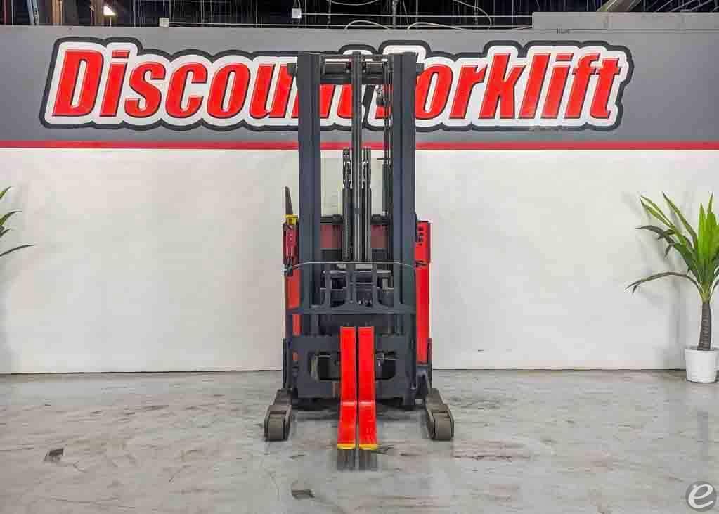 2000 Raymond R40TT Single Reach Reach Truck - 123Forklift