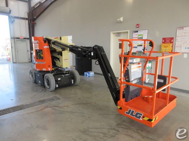 2024 JLG E300AJP