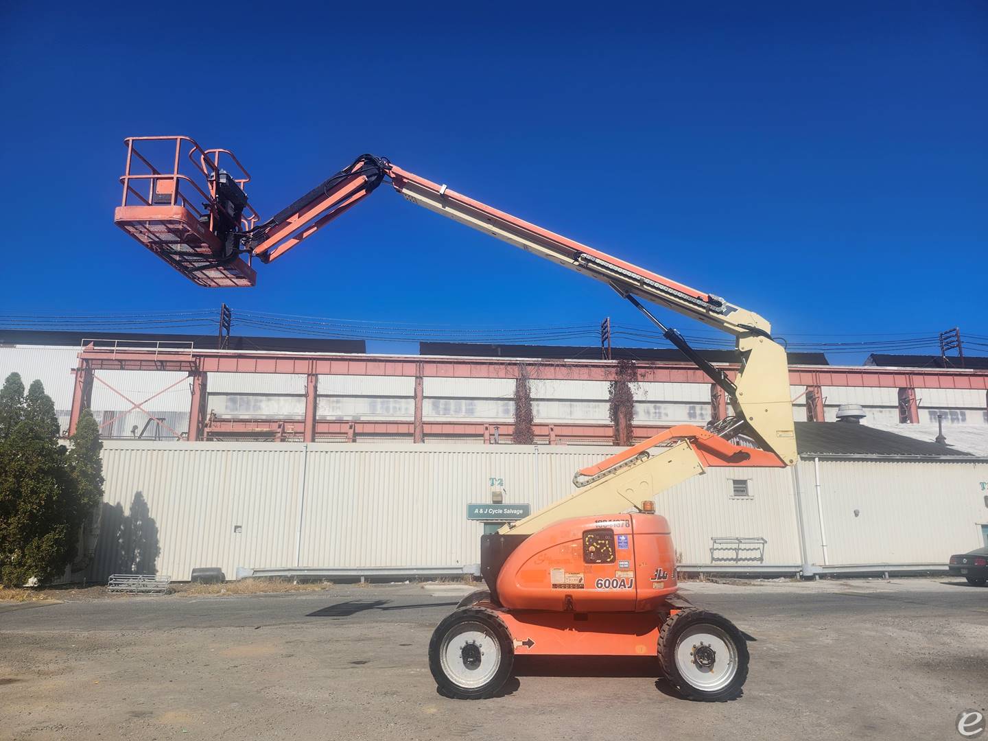 2012 JLG 600AJ