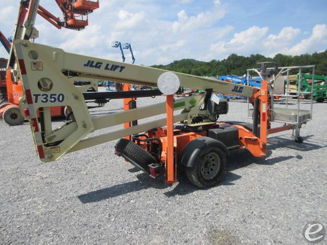 2017 JLG T350