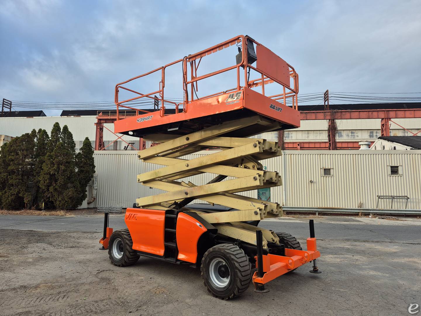 JLG 4394RT