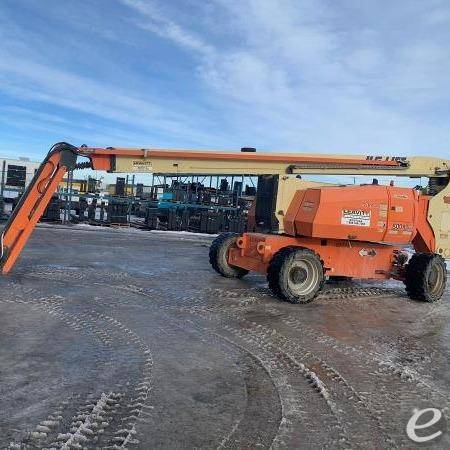 2016 JLG 800AJ