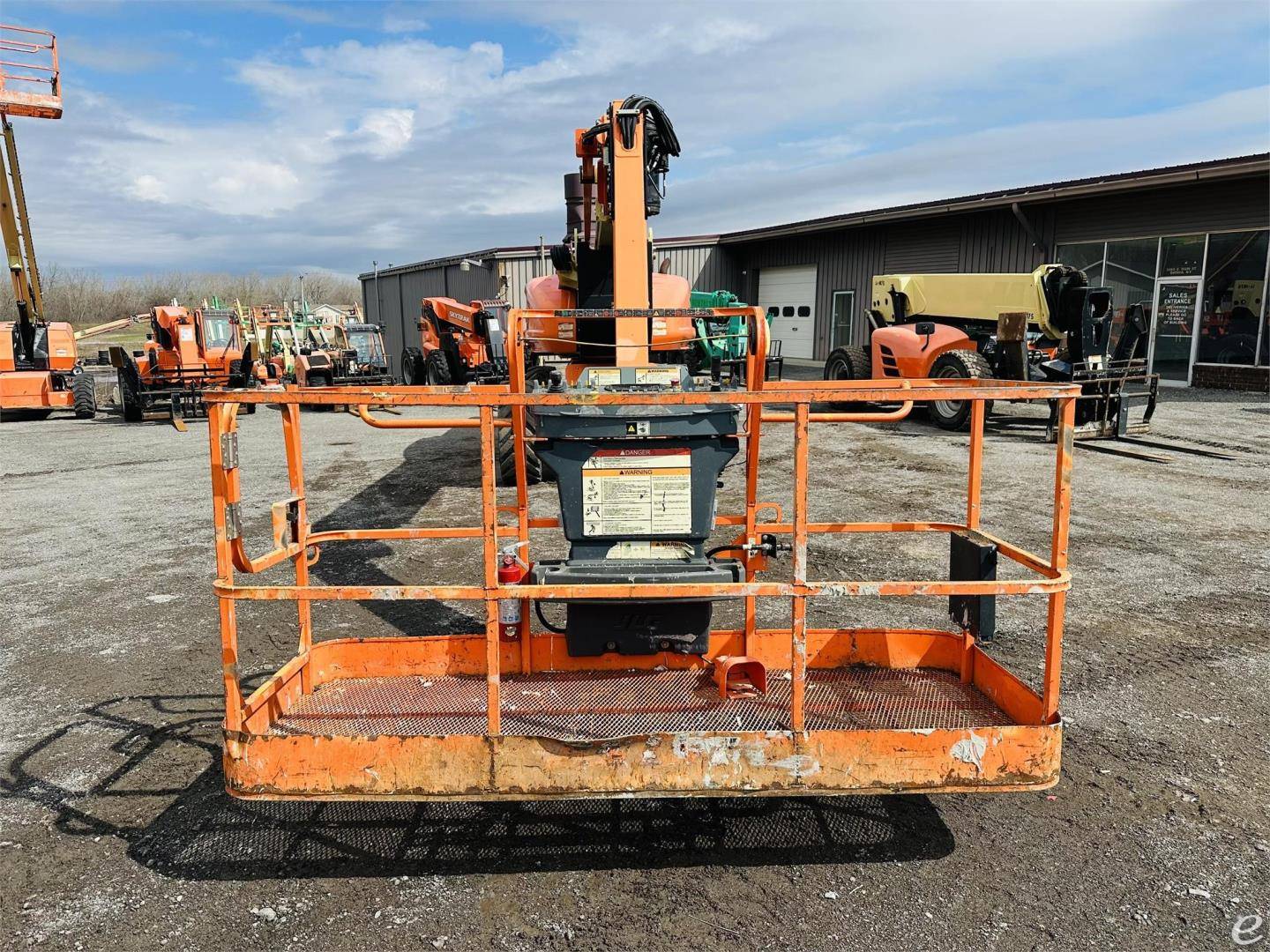 2012 JLG 1250AJP