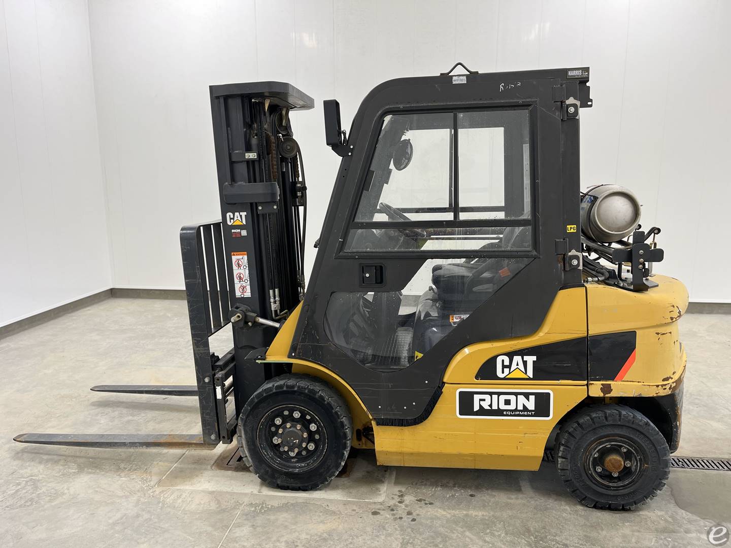 2016 Cat GP25N5