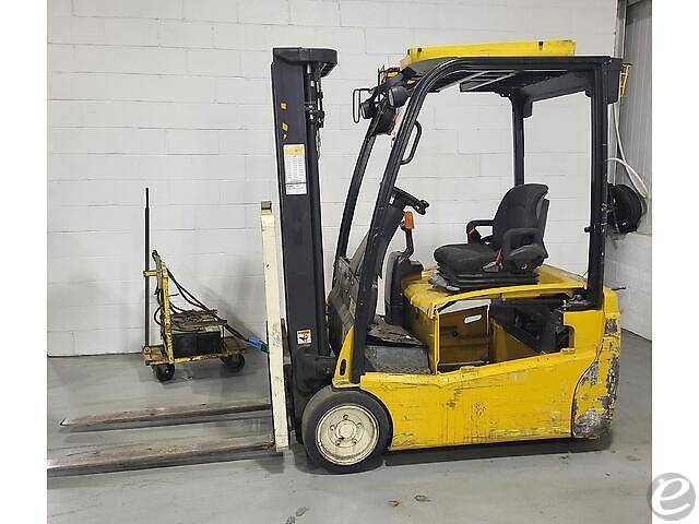 2013 Yale ERP040VT