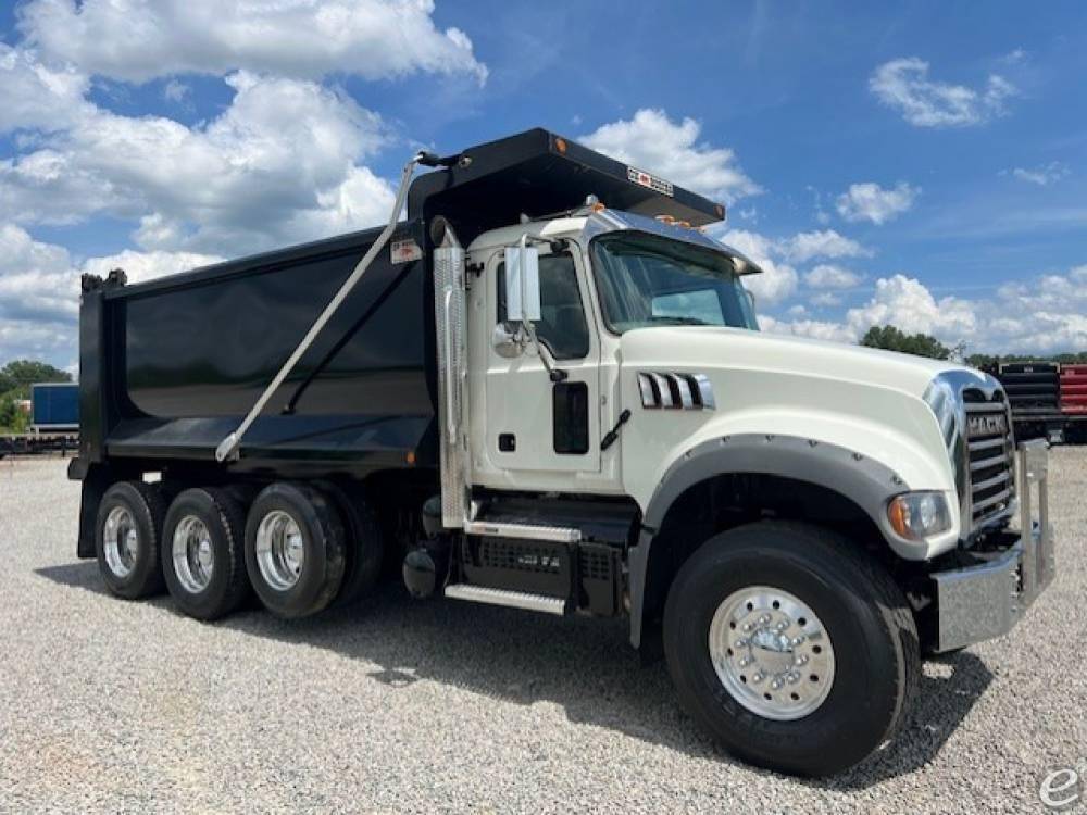 2023 Mack GRANITE 64FR