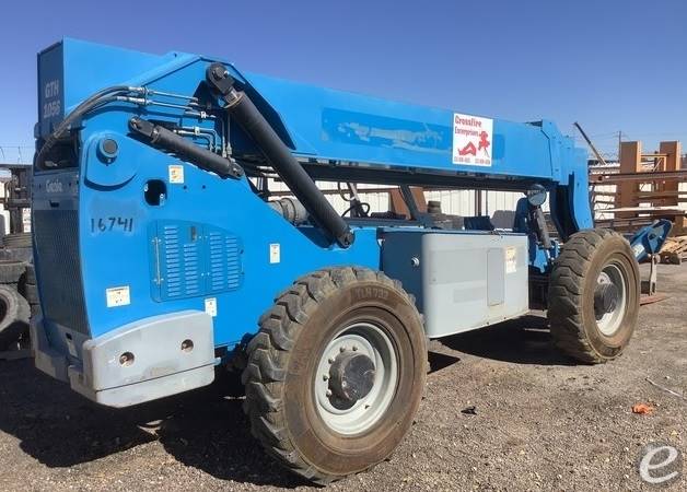 2013 Genie GTH1056