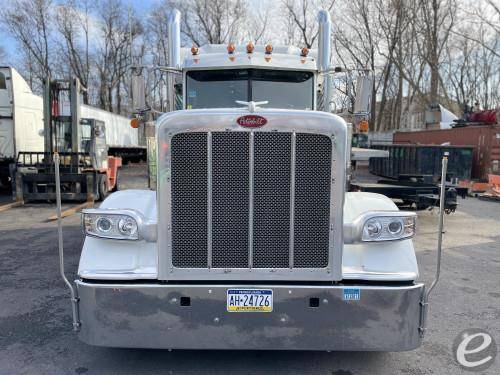 2022 Peterbilt 389 Mid Roof Sleeper Tractor