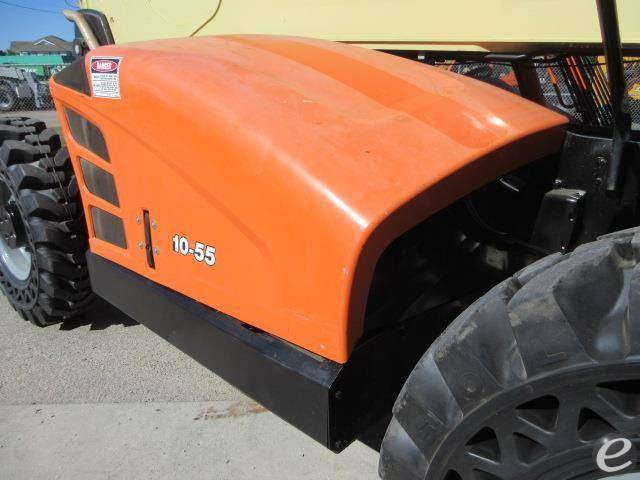 2016 JLG 1055