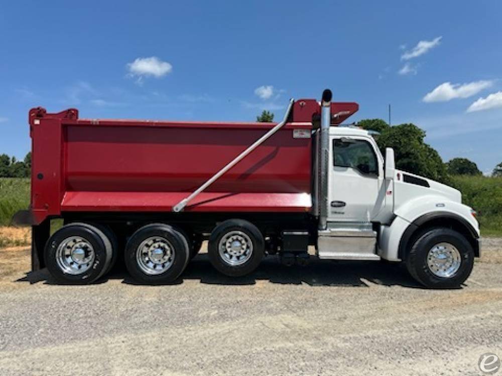 2024 Kenworth T880S