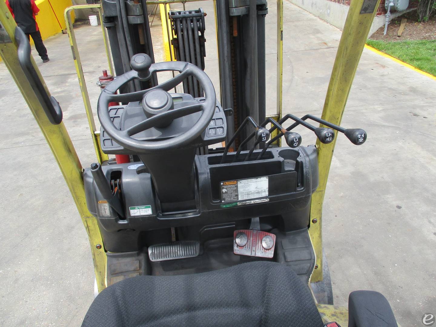 2017 Hyster H187V08758R