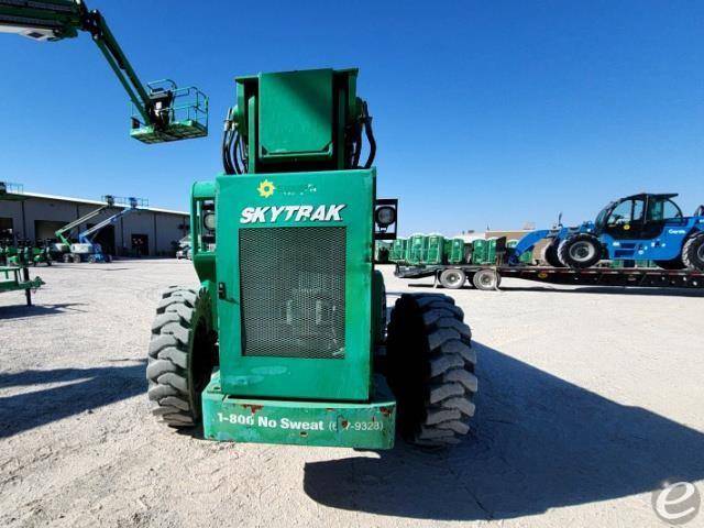 2014 Skytrak 10042