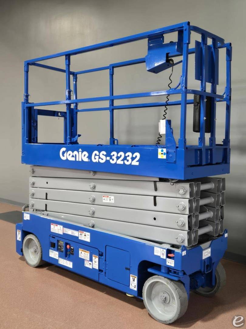 2015 Genie GS3232