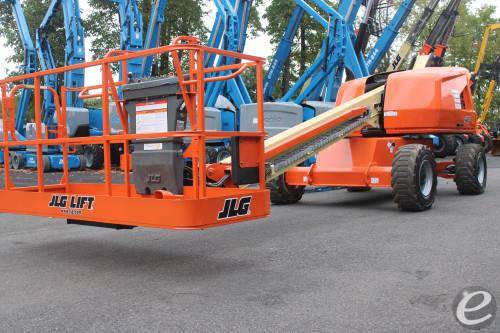 2016 JLG 400S