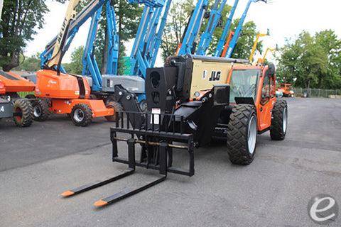 2017 JLG 1255