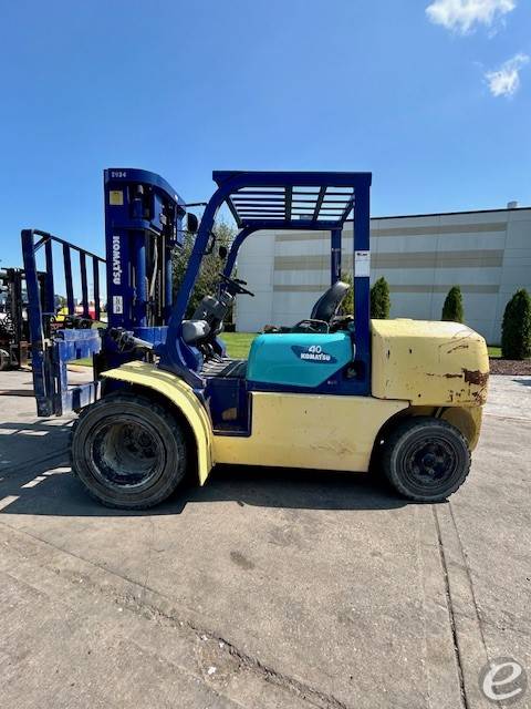 2002 Komatsu FG40T-7