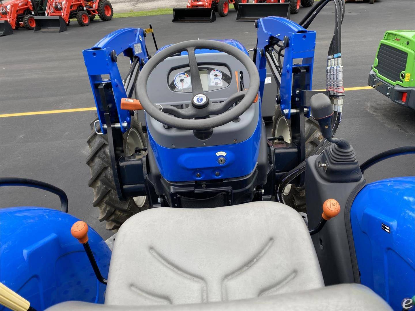 2023 New Holland WORKMASTER 70