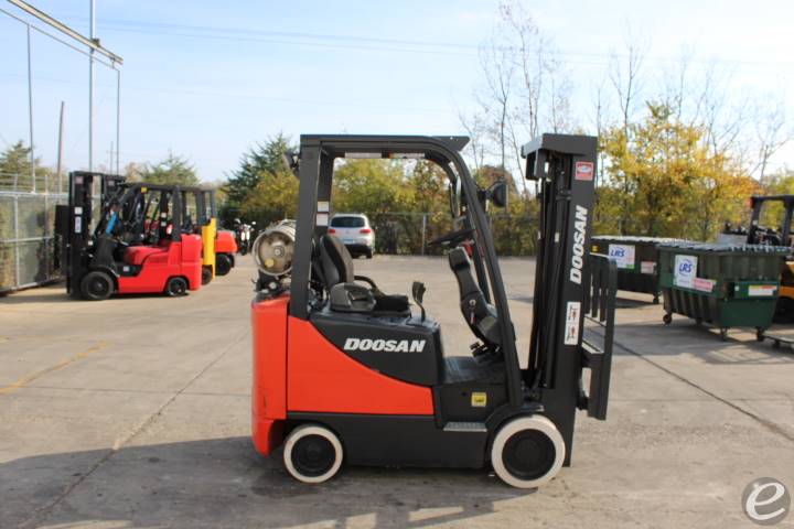 2015 Doosan GC18S-5