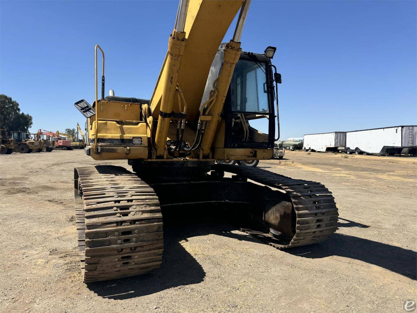 1997 Cat 330BL