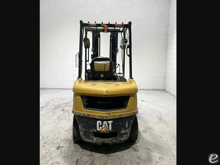 2016 Cat DP33N