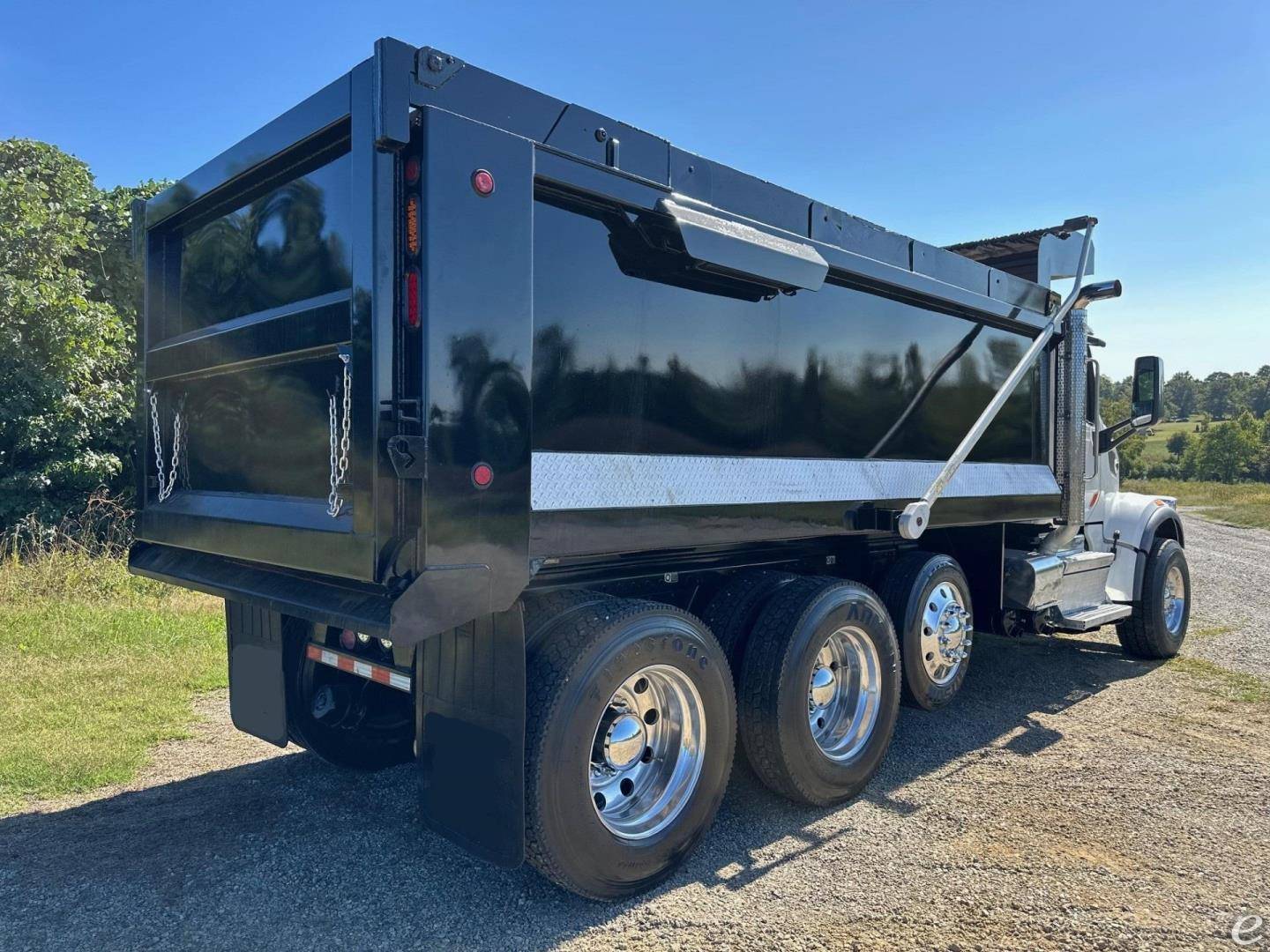 2019 Peterbilt 567