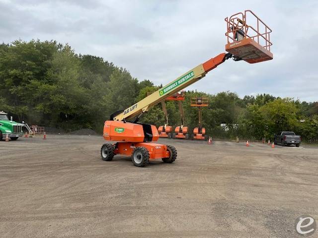 2017 JLG 600S