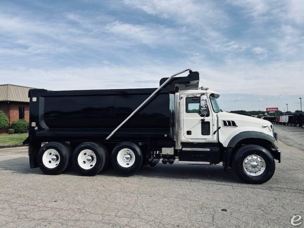 2021 Mack GRANITE 64FR