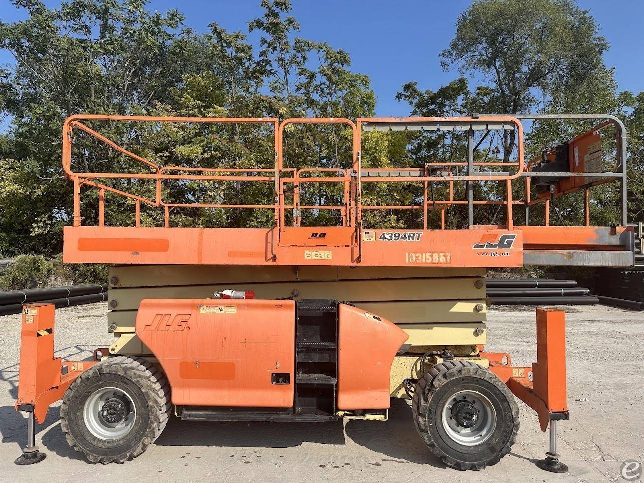 2014 JLG 4394RT