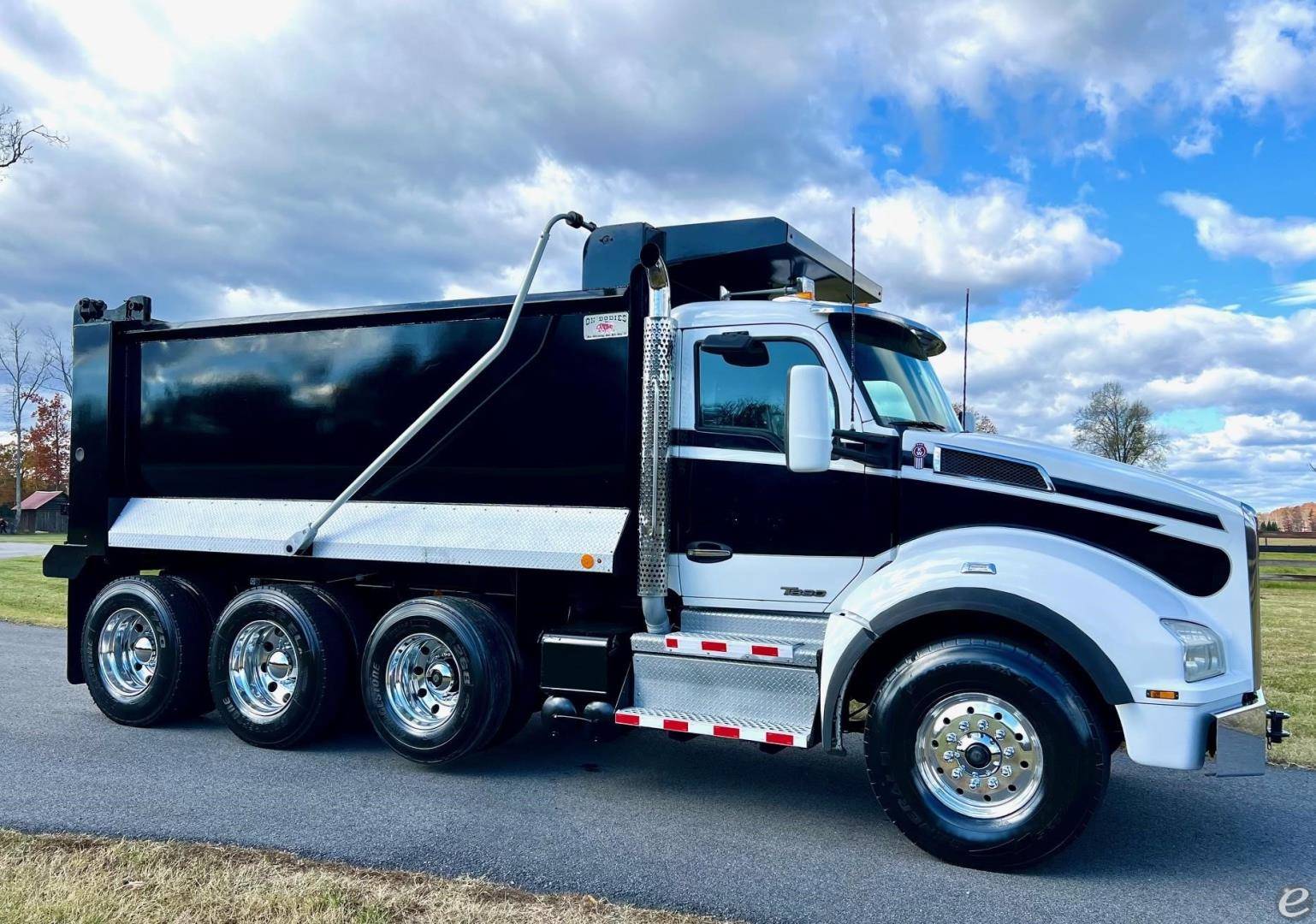 2019 Kenworth T880