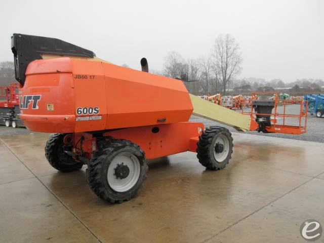 2016 JLG 600S