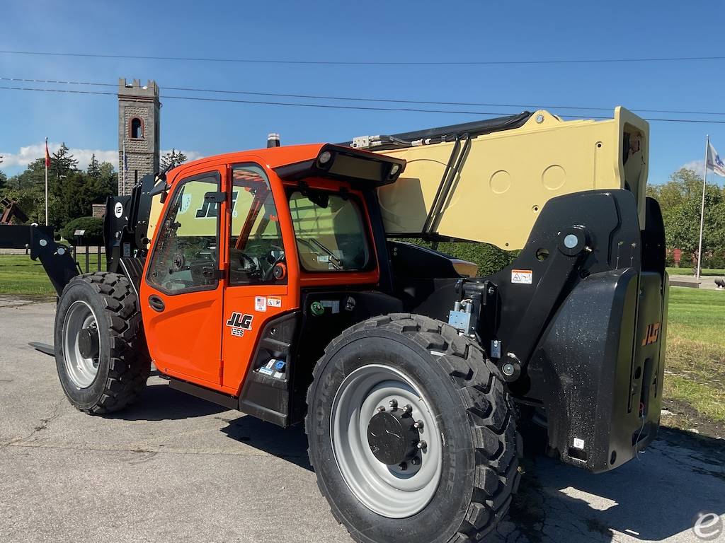 2024 JLG 1255