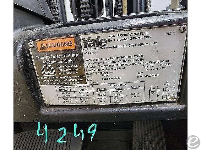 2017 Yale ERP040VT