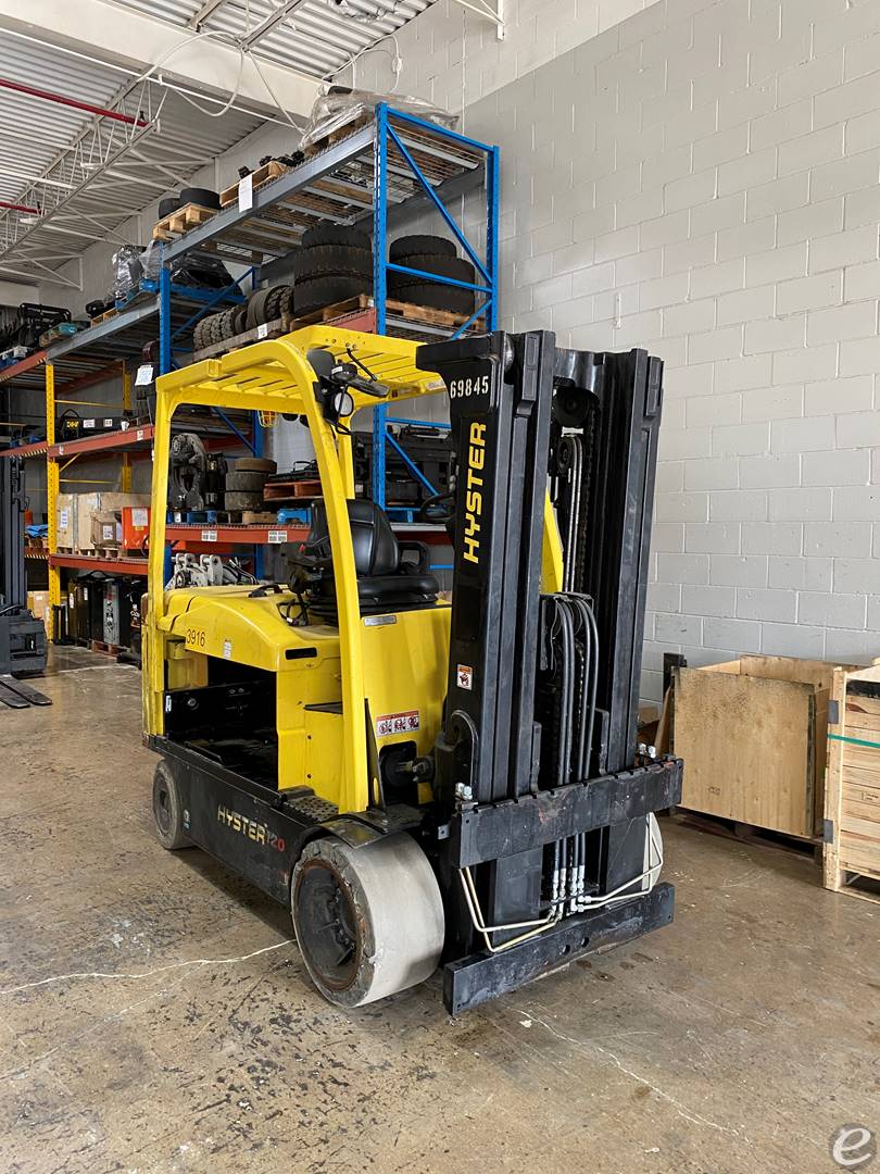 2019 Hyster E120XN