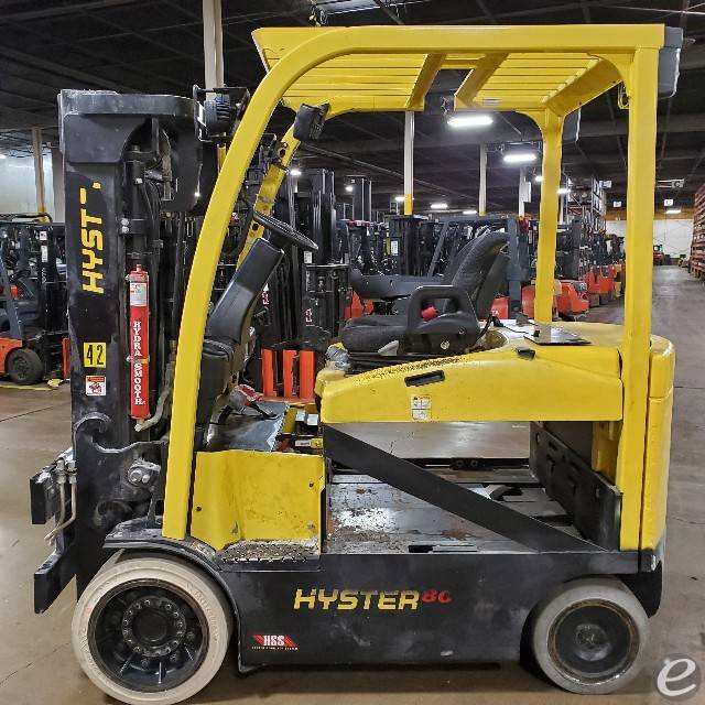 2016 Hyster E80XN