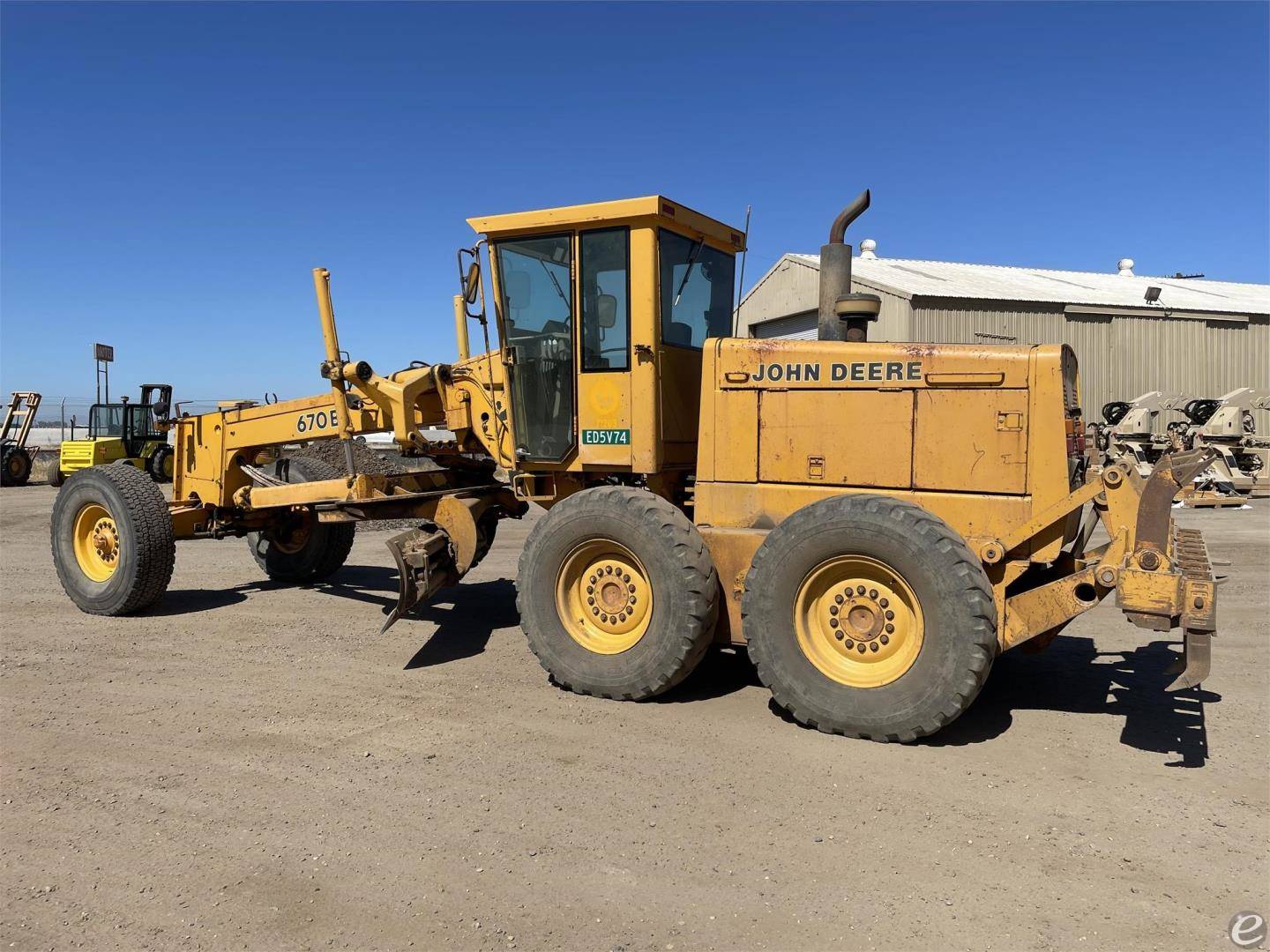 1988 John Deere 670B