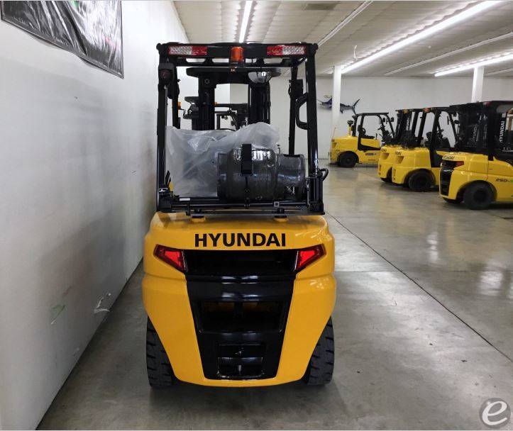 2024 Hyundai 30L-9A