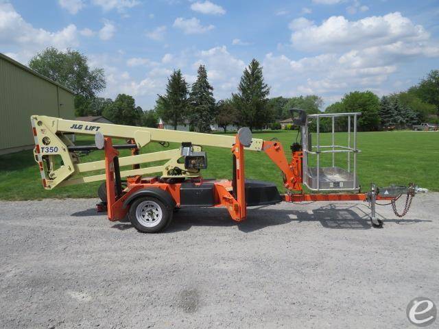 2018 JLG T350