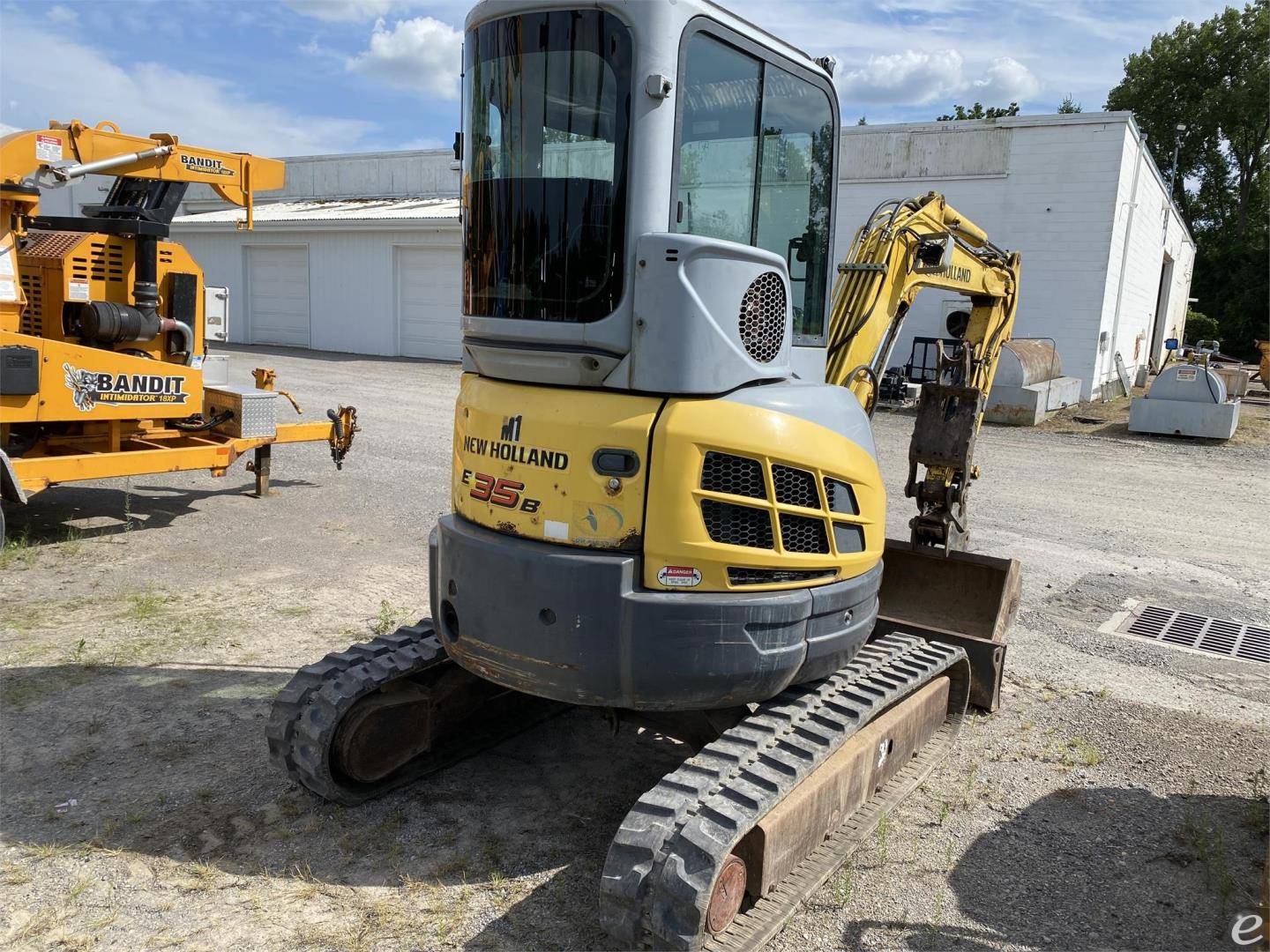 2008 New Holland E35B