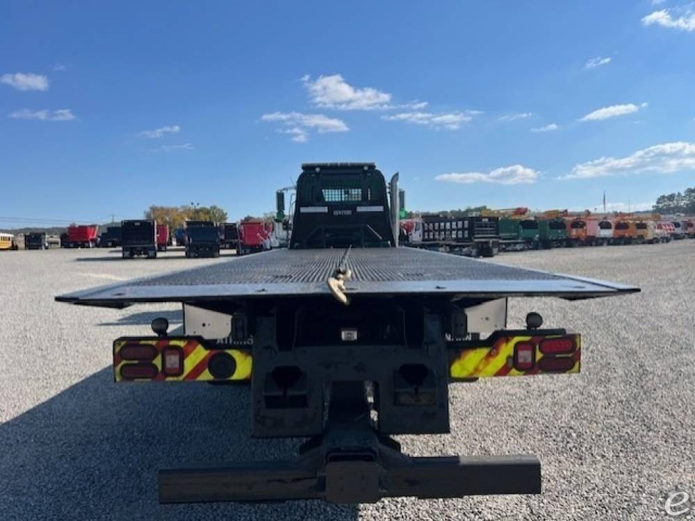 2014 Mack GRANITE GU533